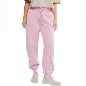 Free People Sprint To The Finish Seemed Sweatpants, LARGE